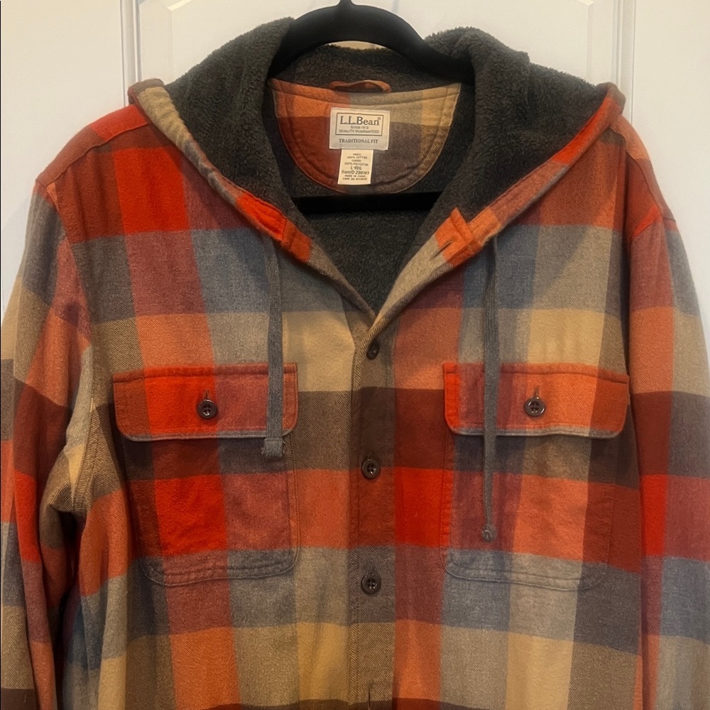 L.L. Bean Men's Multicolor Plaid Hooded Jacket